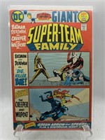 50¢ 1976 DC Giant Super-Team Family Comic