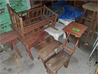 LOT WOODEN ITEMS- PLASTIC TABLE