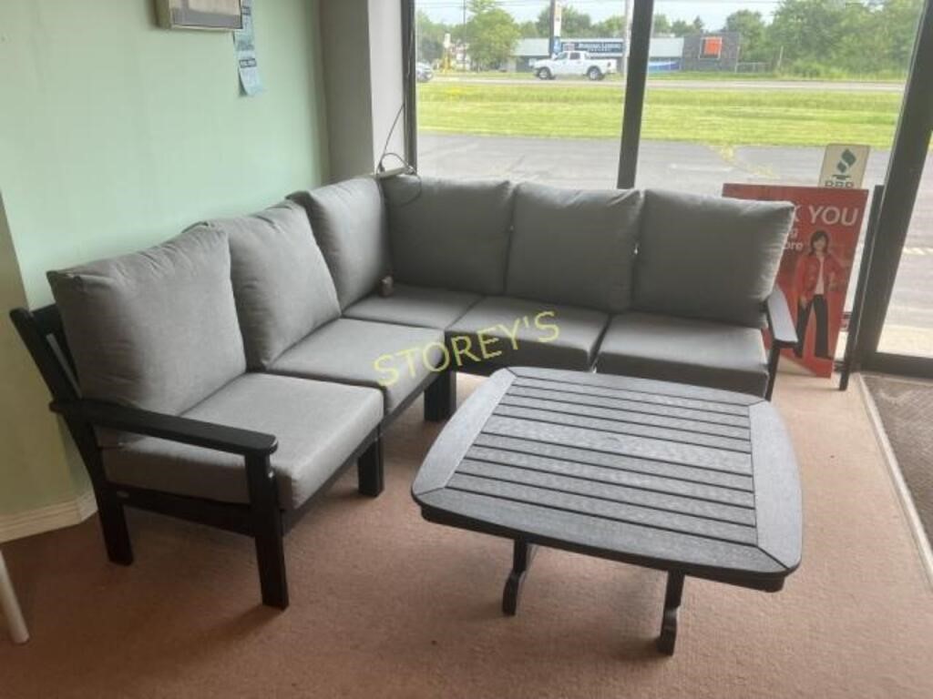 Polywood Patio Sectional w/ Coffee Table ~80"