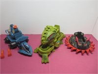 3 VTG MOTU Vehicles 1981 Battle Ram 1983 Roton