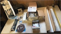 Miscellaneous Bathroom fixture lot