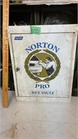 Vintage metal Norton pro key vault