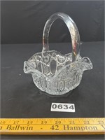 LE Smith Insignia Glass Basket