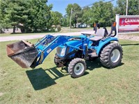 New Holland TC33 DA HST MFWD Diesel Tractor NH 14L