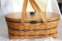 Longaberger picnic basket CES 1995