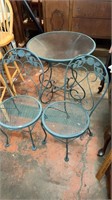 Outdoor Metal Table & Chairs