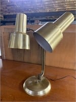 Vtg Mid Century Metal Desk Lamp w/Three-Way Switch