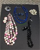 Great tray lot of costume jewelry includes