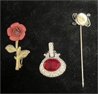 Vintage Pin, Brooch & Pendant