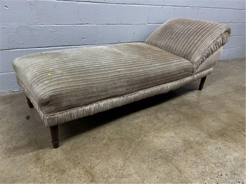 Upholstered Chaise Lounge