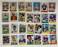 28 Assorted Vintage Football Cards
