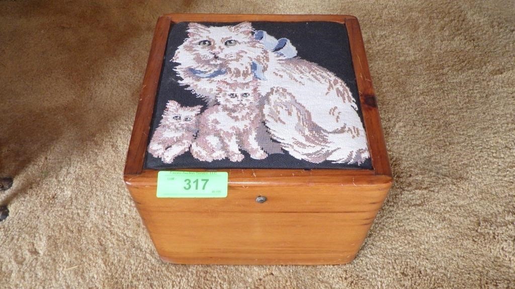 TAPESTRY KITTY CAT STORAGE BOX 10 x 10 x 8