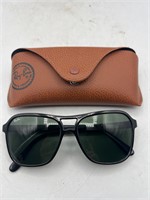 Ray Ban cats sunglasses and case