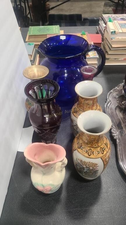 ASST. GLASS & POTTERY VASES INC: HULL