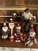 VTG Santa & Christmas Decor