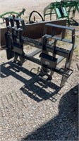 John Deere PF60 Skid Steer Pallet Forks