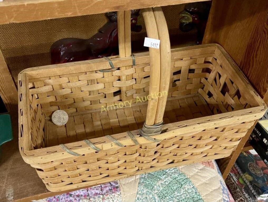 LARGE BASKET