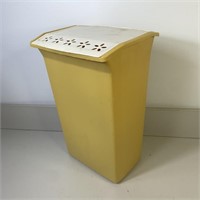 Mid Century Eyelet Floral Trash Can