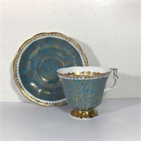 ROYAL ALBERT BUCKINGHAM SERIES TEACUP & SAUCER