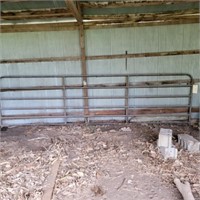 6-Bar Pipe Panel / Gate - approx 15' x 6' tall