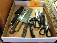 BOX FLAT OF KITCHEN KNIVES, SCISSORS