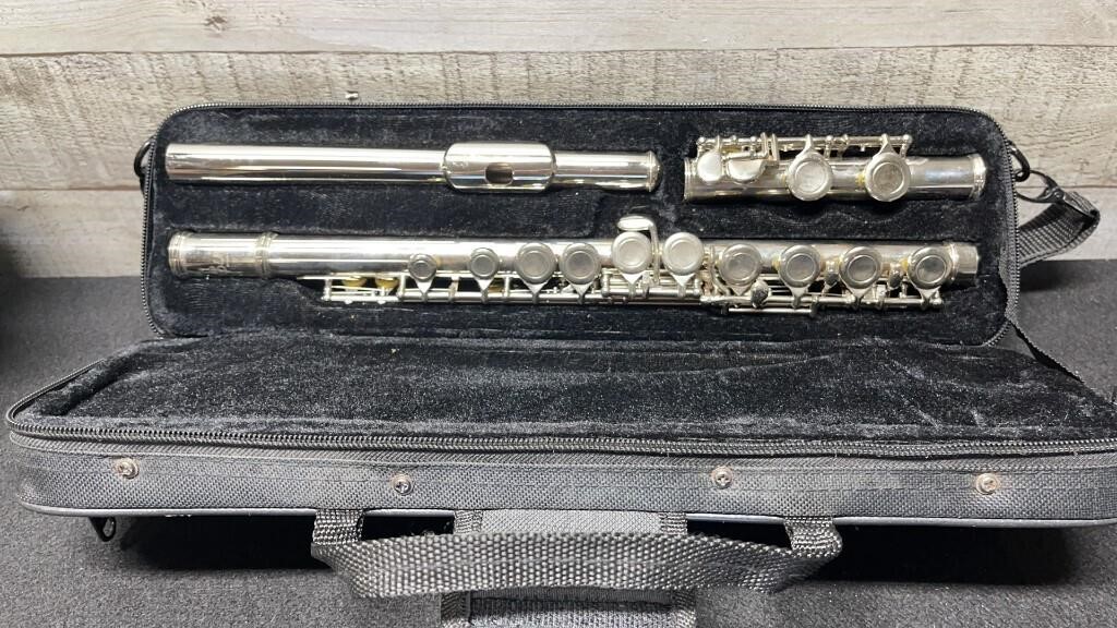 Lade Student Flute With Case