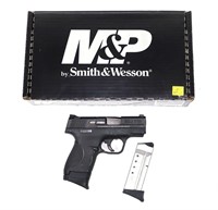 Smith & Wesson M&P 40 Shield .40 S&W semi-auto,