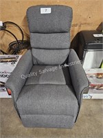 reclining power chair (works)