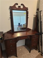 Wooden Vanity w/ Mirror & 7 Drawers