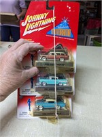 (3) Jonny Lightning 1950s Chevy Diecast Cars