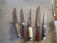 (5) Hunting Knives: Labre w/ Sheath, Robeson