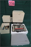 Vintage Polaroid 220 Land Camera & Flash