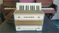 Horner accordion in case