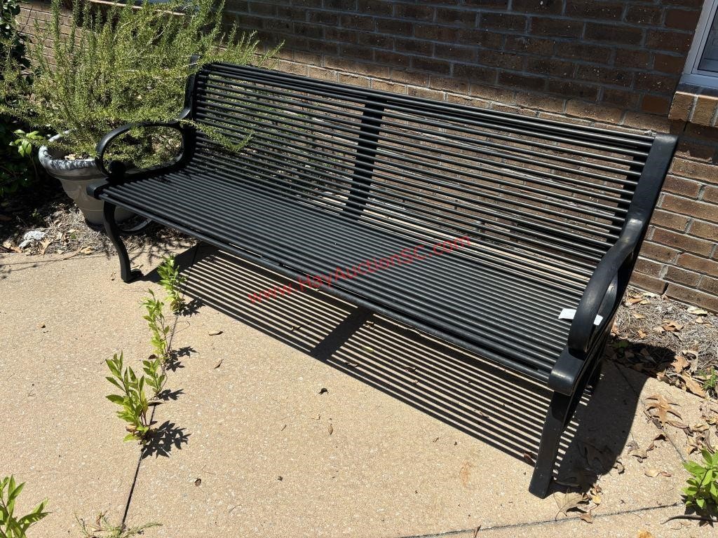 NICE!  72" METAL PARK BENCH