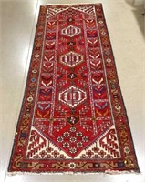 118in Persian Heriz Influenced Wool Runner Rug