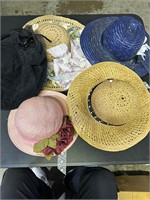 Vintage women’s hats lot of 4