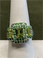 STERLING SILVER RING WITH GREEN STONES SIZE 9