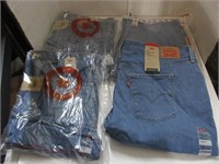 4ct Sz 20W Levis 724 Jeans
