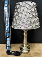18” Table lamp