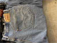 Levi jeans size 40x30