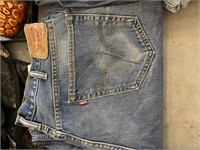 Levi jeans size 40x30