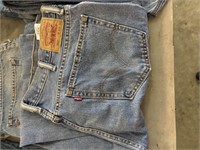 Levi jeans size 40x30