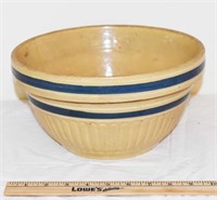 VINTAGE BLUE BANDED YELLOWARE MIXING BOWL -