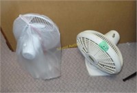 2 Oscillating fans and box fan