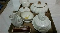 2 boxes Thanksgiving and other dishware