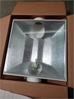 Air cool reflector grow light