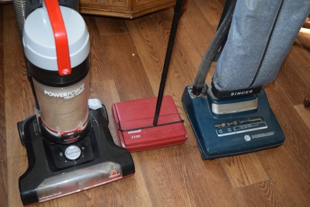 2 Vacuum Cleaners & 1 Sweeper (runs)