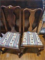 4 VARIOUS QUEEN ANNE DINING SIDE CHAIRS