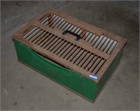 Vtg Pigeon Crate