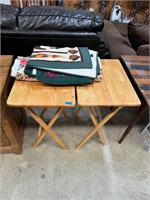(2) TV Trays; Wall Hangings